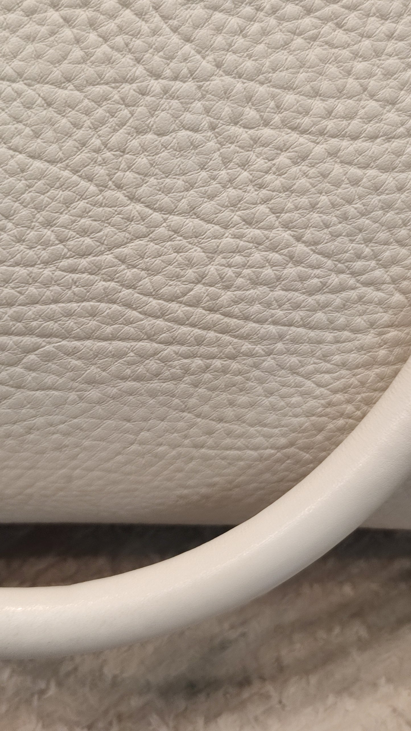 Givenchy Sway Calfskin White
