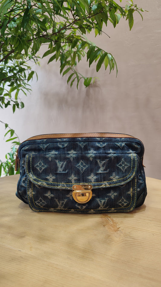 Louis Vuitton 2007 Monogram Denim Beltbag