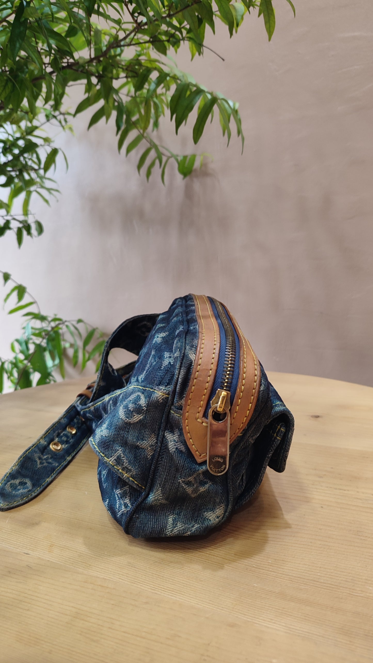 Louis Vuitton 2007 Monogram Denim Beltbag