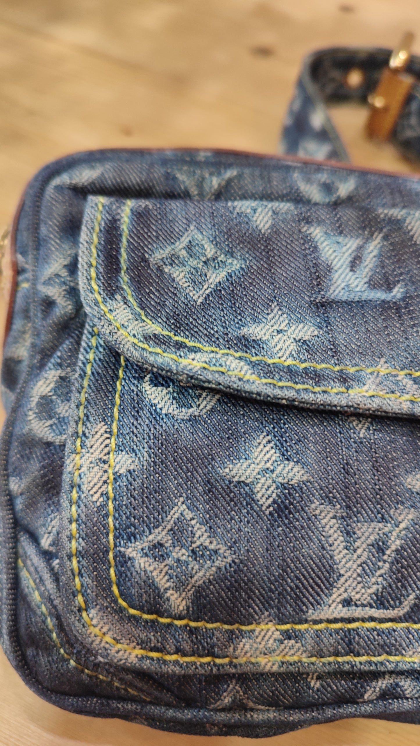 Louis Vuitton 2007 Monogram Denim Beltbag