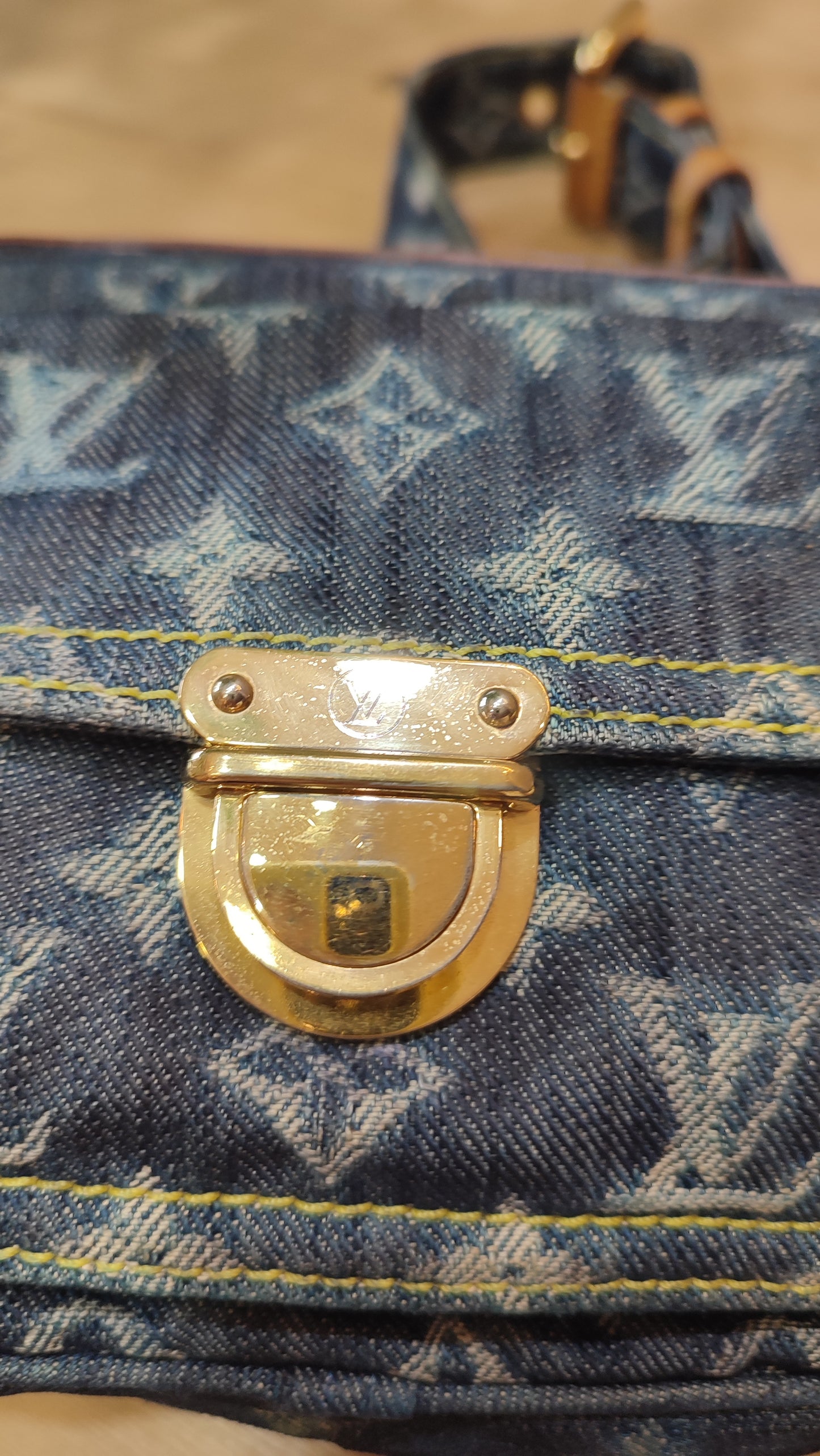 Louis Vuitton 2007 Monogram Denim Beltbag