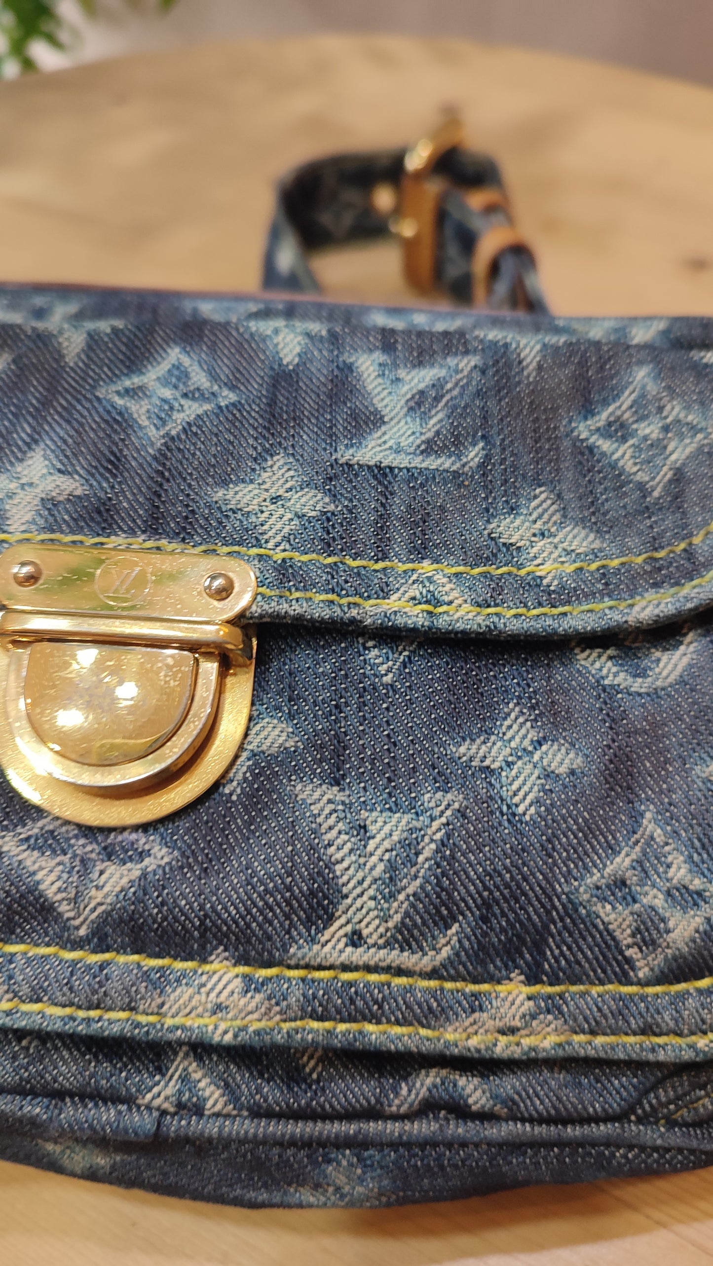 Louis Vuitton 2007 Monogram Denim Beltbag