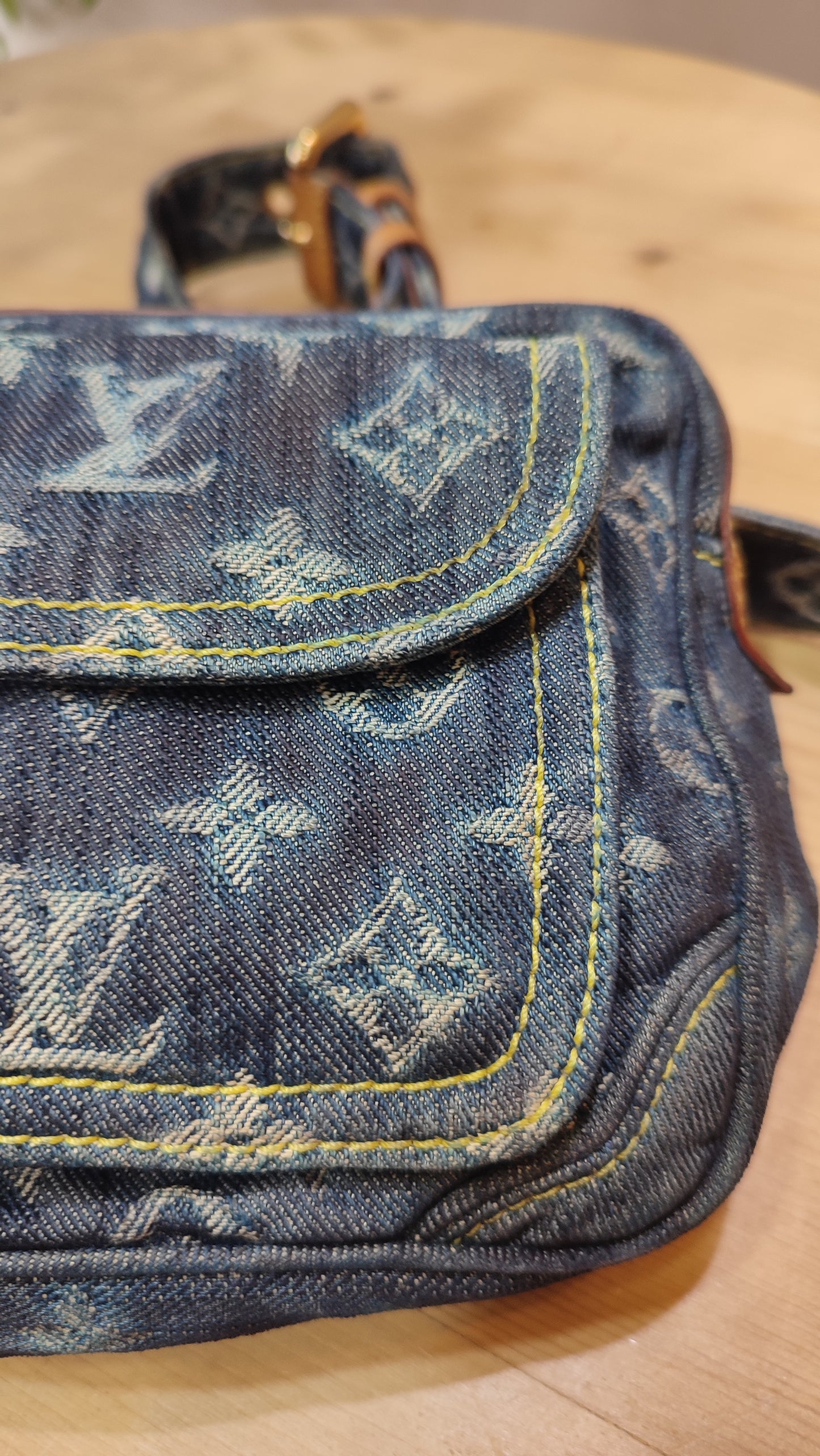 Louis Vuitton 2007 Monogram Denim Beltbag