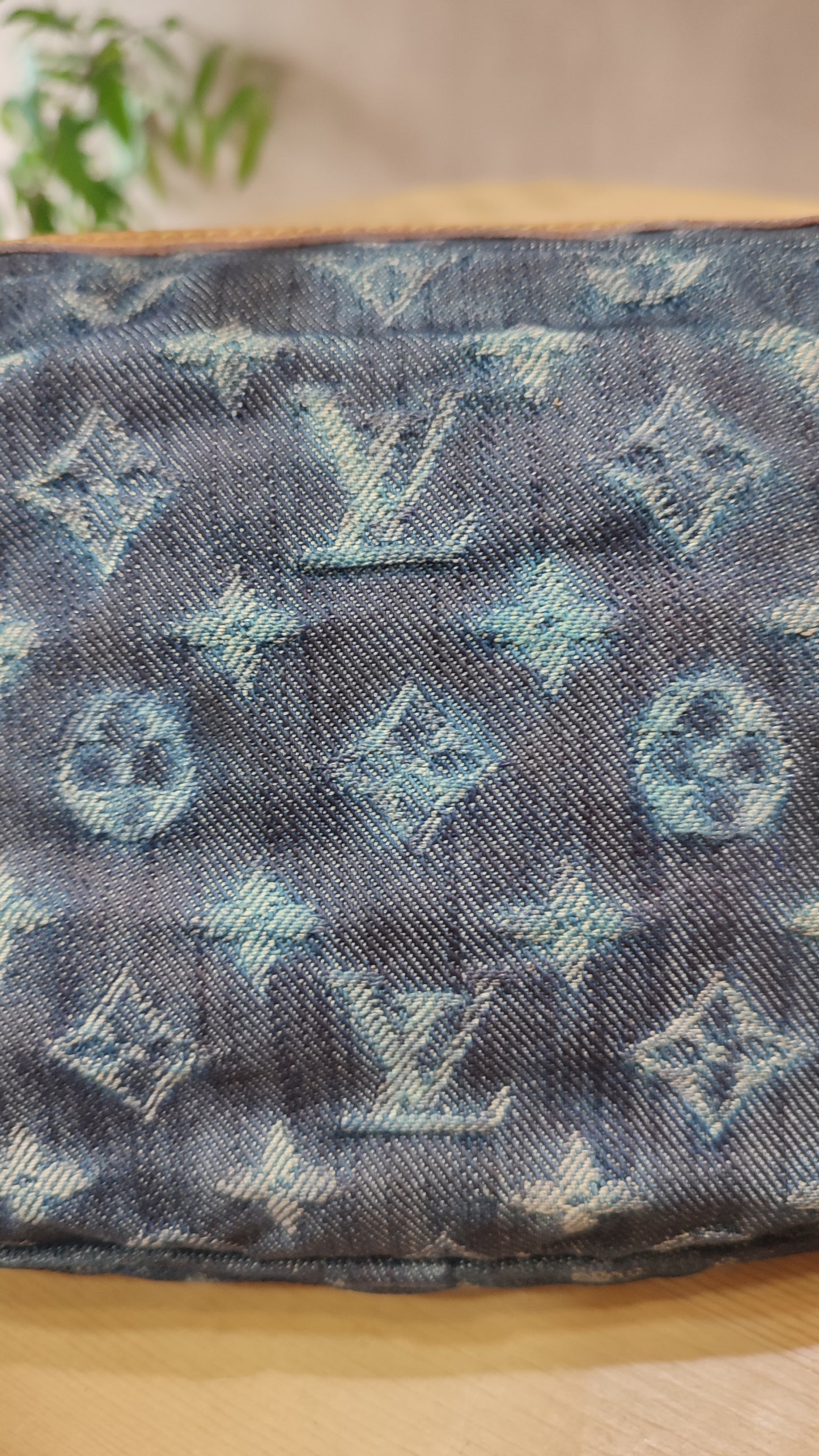 Louis Vuitton 2007 Monogram Denim Beltbag
