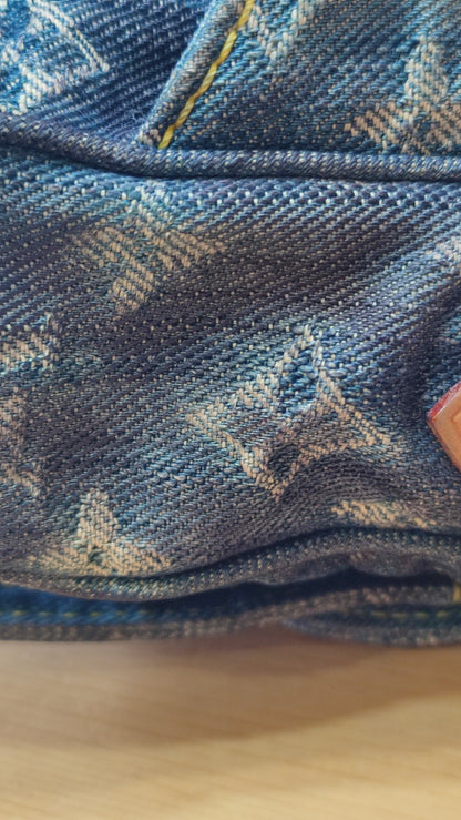 Louis Vuitton 2007 Monogram Denim Beltbag