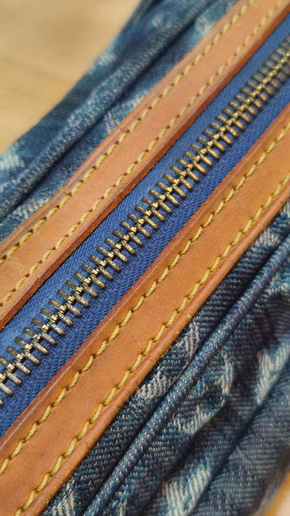 Louis Vuitton 2007 Monogram Denim Beltbag
