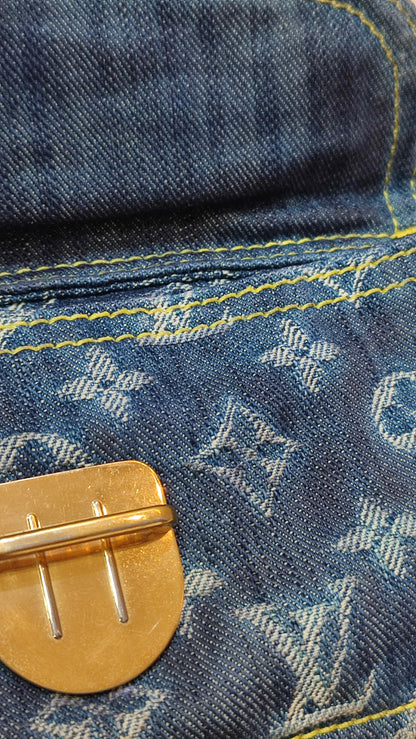 Louis Vuitton 2007 Monogram Denim Beltbag
