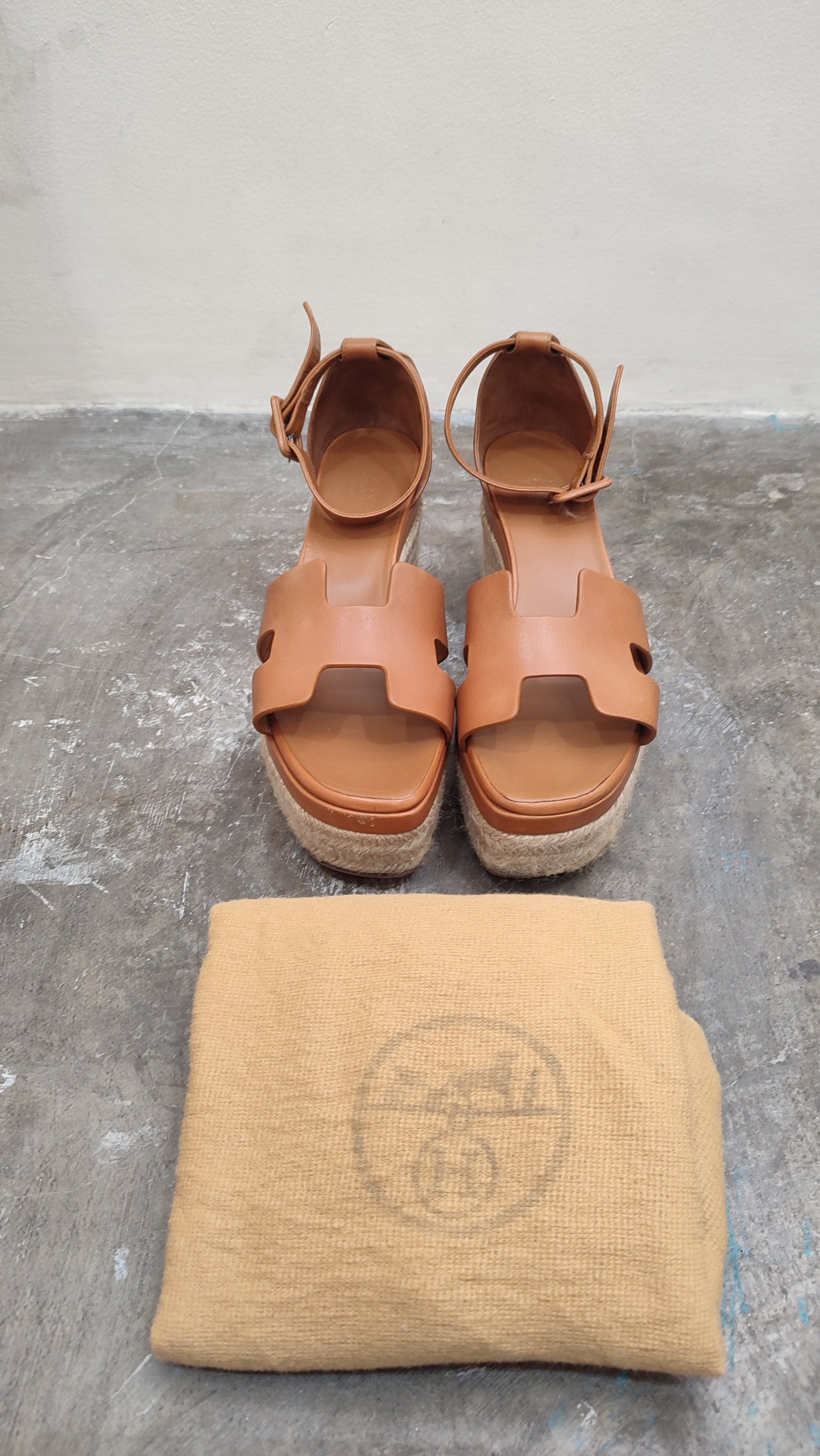 Hermes Elda Espadrille Brown Wedge Sandals Size 38