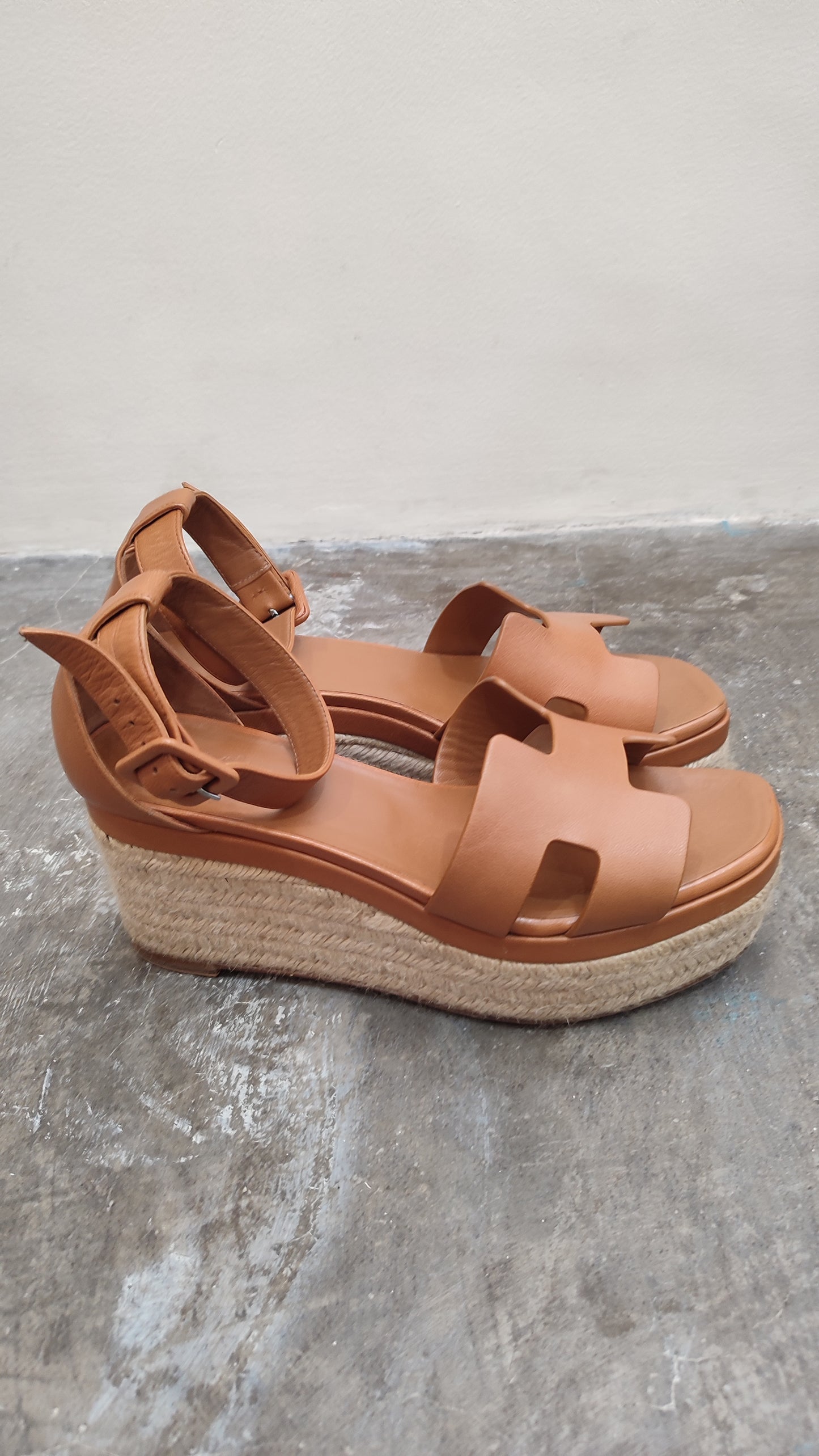 Hermes Elda Espadrille Brown Wedge Sandals Size 38