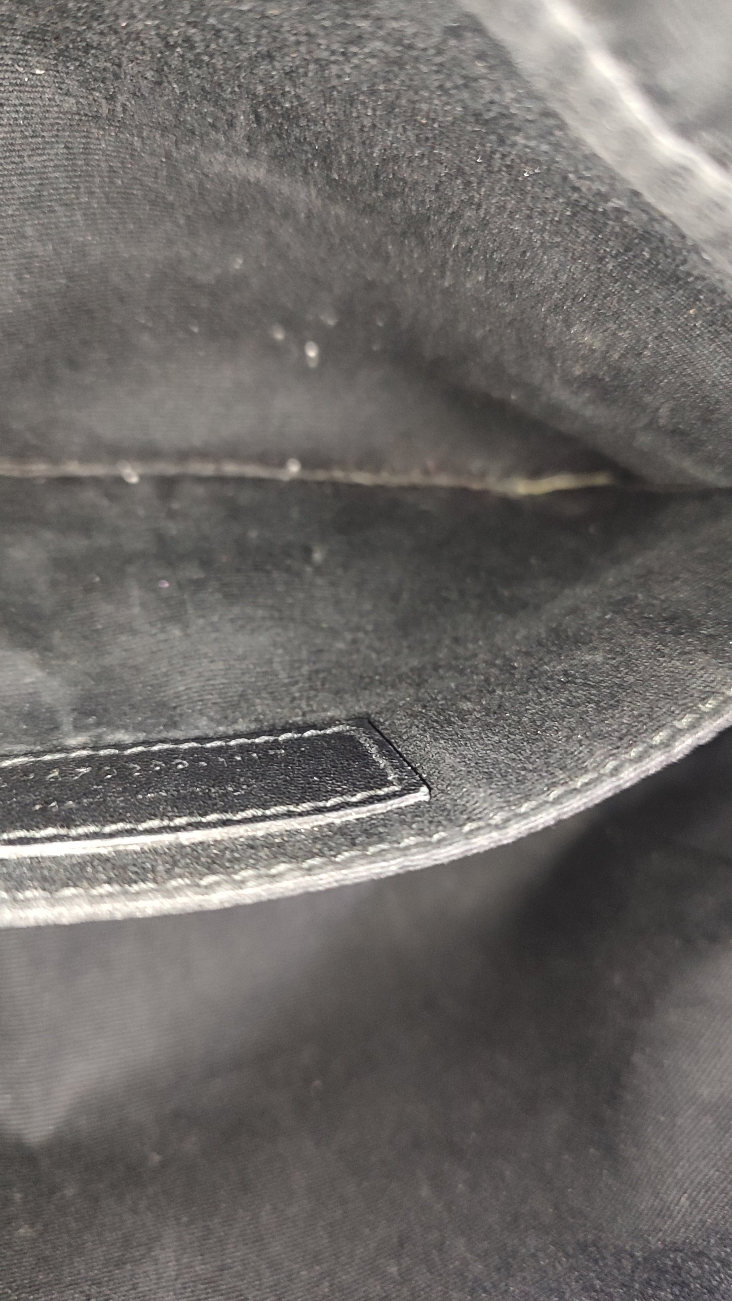 Saint Laurent Lou Camera Bag Lambskin Black