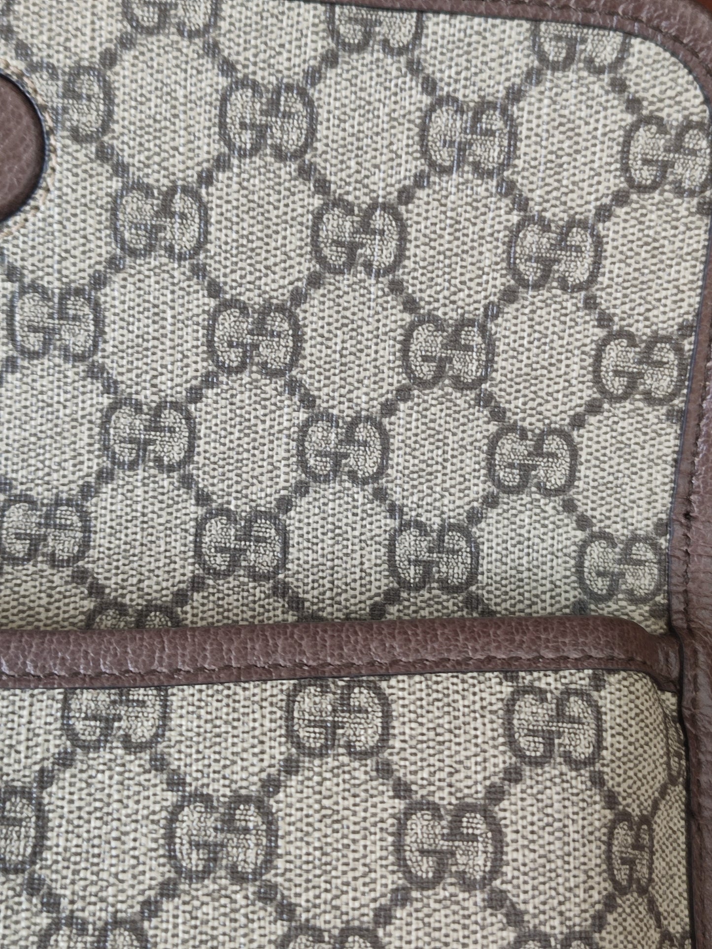 Gucci GG Supreme Monogram Neo Vintage Messenger Bag