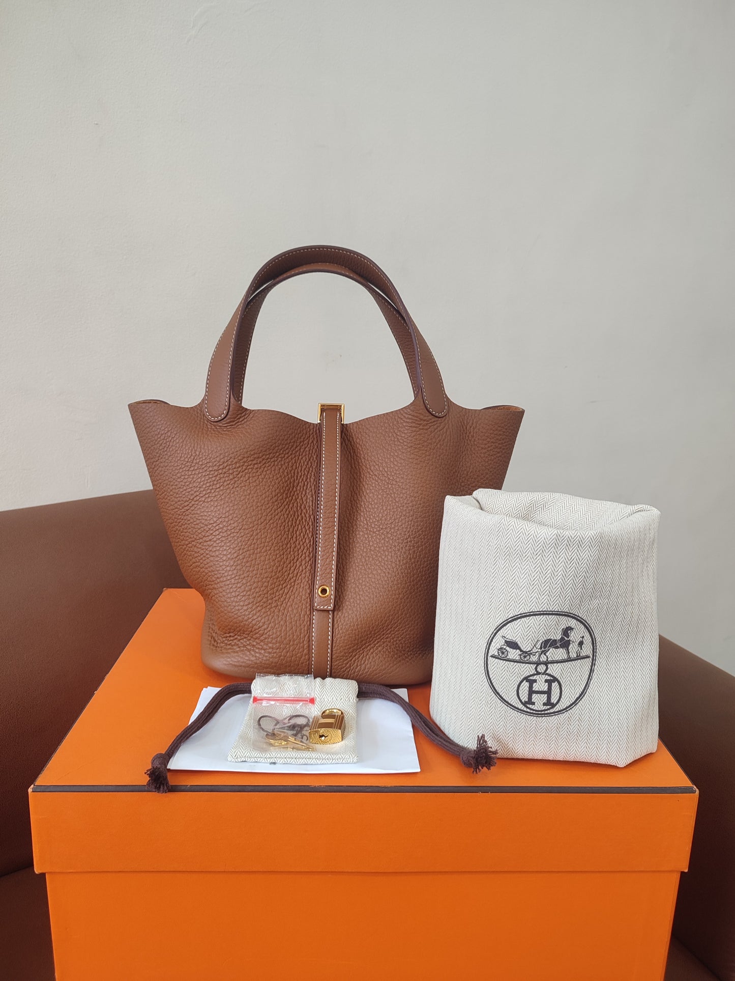 Hermes Picotin 22 Gold on Gold Clemence Stamp U 2022 Fullset