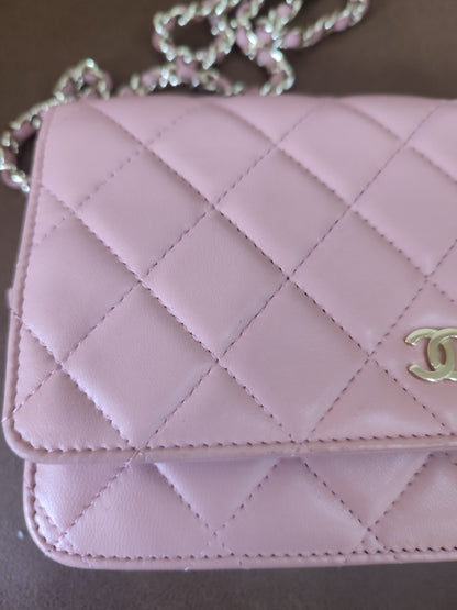 Chanel Classic Wallet On Chain Lambskin Pink GHW Chanel Classic Wallet On Chain Lambskin Pink Series 24