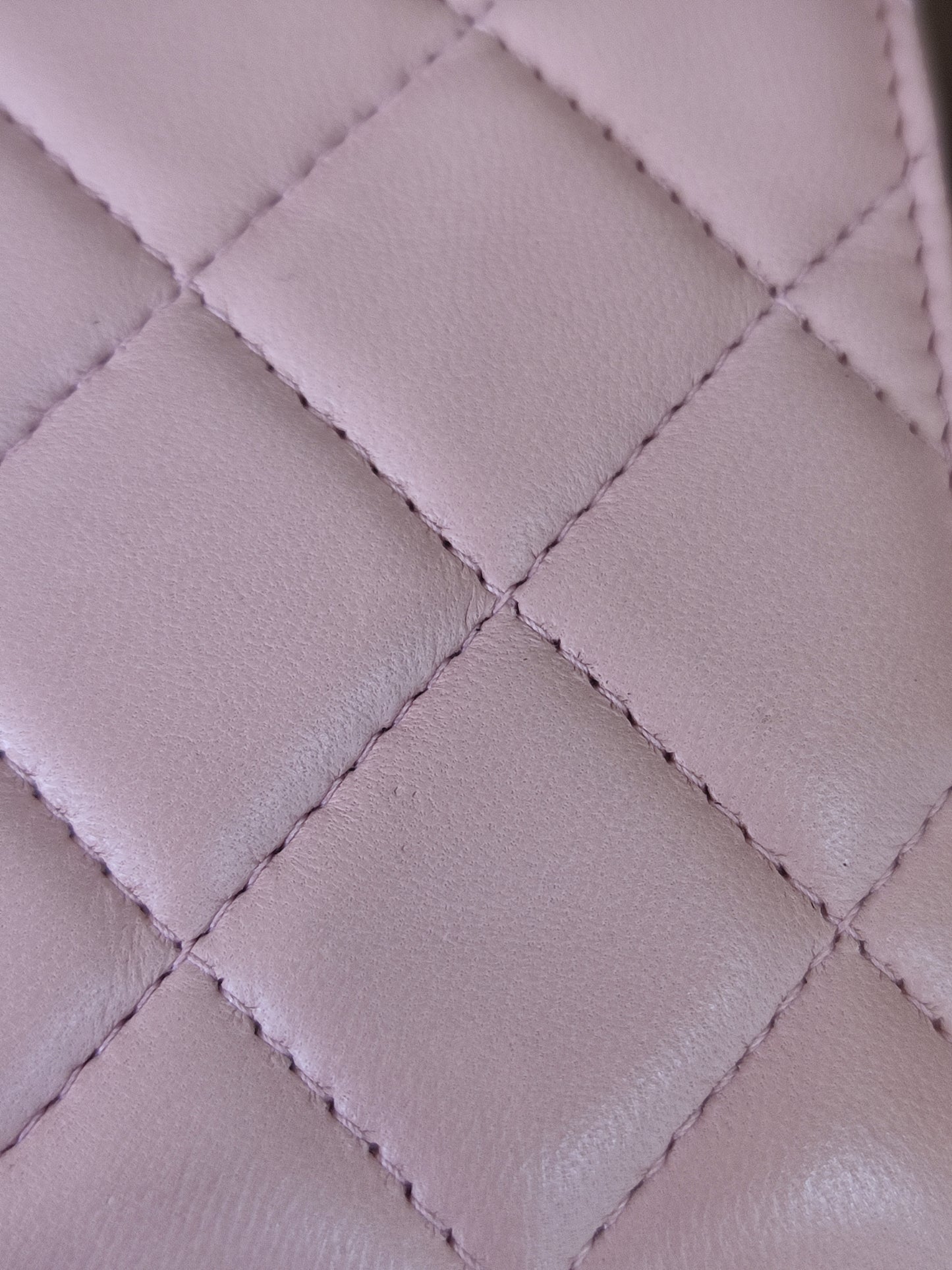 Chanel Classic Wallet On Chain Lambskin Pink GHW Chanel Classic Wallet On Chain Lambskin Pink Series 24