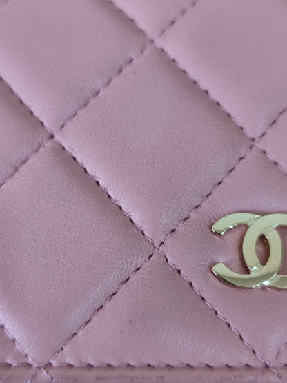 Chanel Classic Wallet On Chain Lambskin Pink GHW Chanel Classic Wallet On Chain Lambskin Pink Series 24