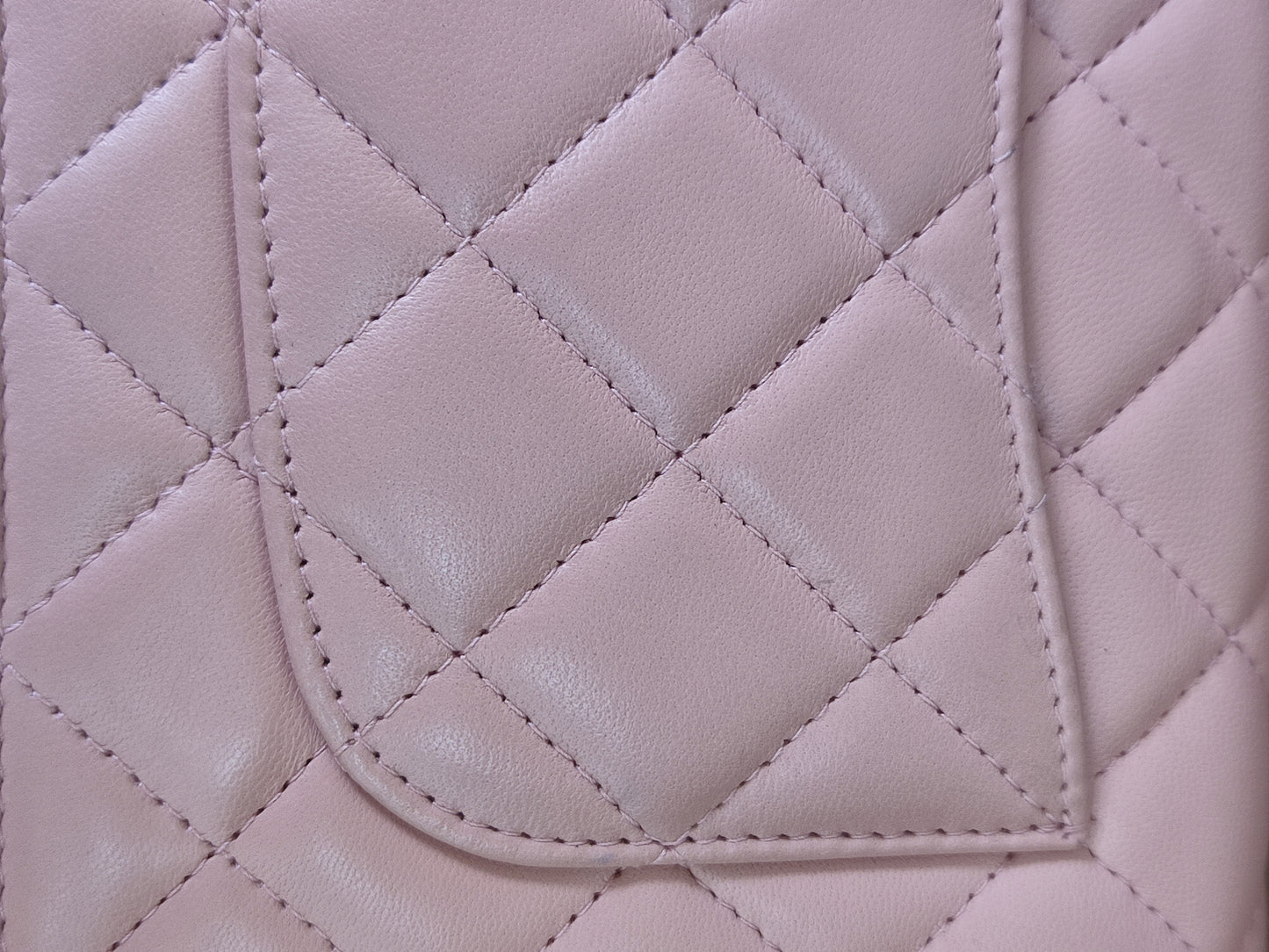 Chanel Classic Wallet On Chain Lambskin Pink GHW Chanel Classic Wallet On Chain Lambskin Pink Series 24