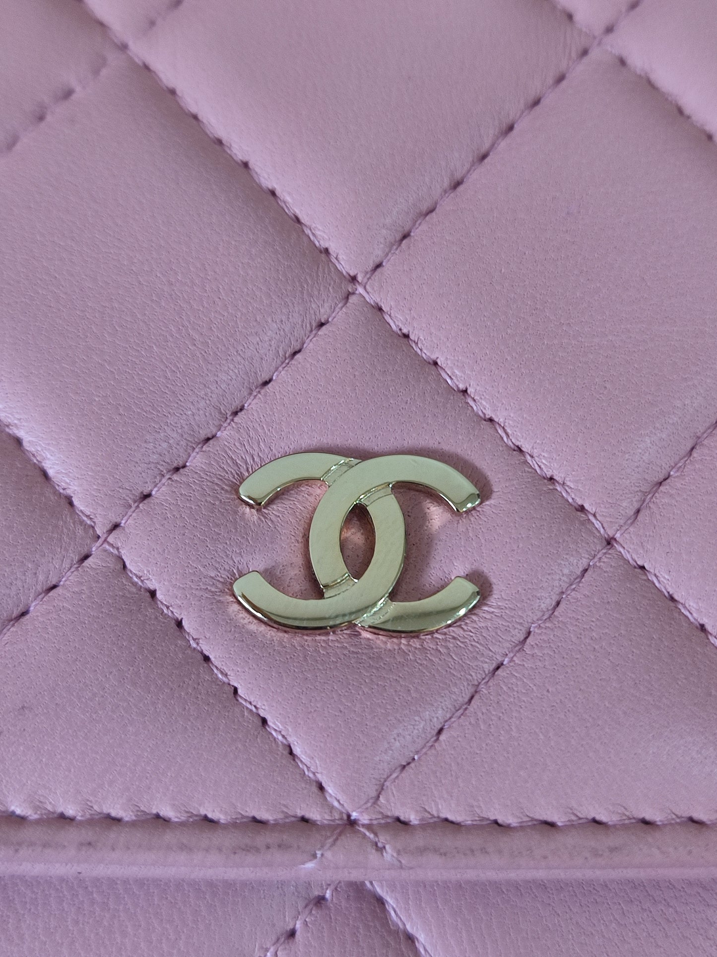 Chanel Classic Wallet On Chain Lambskin Pink GHW Chanel Classic Wallet On Chain Lambskin Pink Series 24