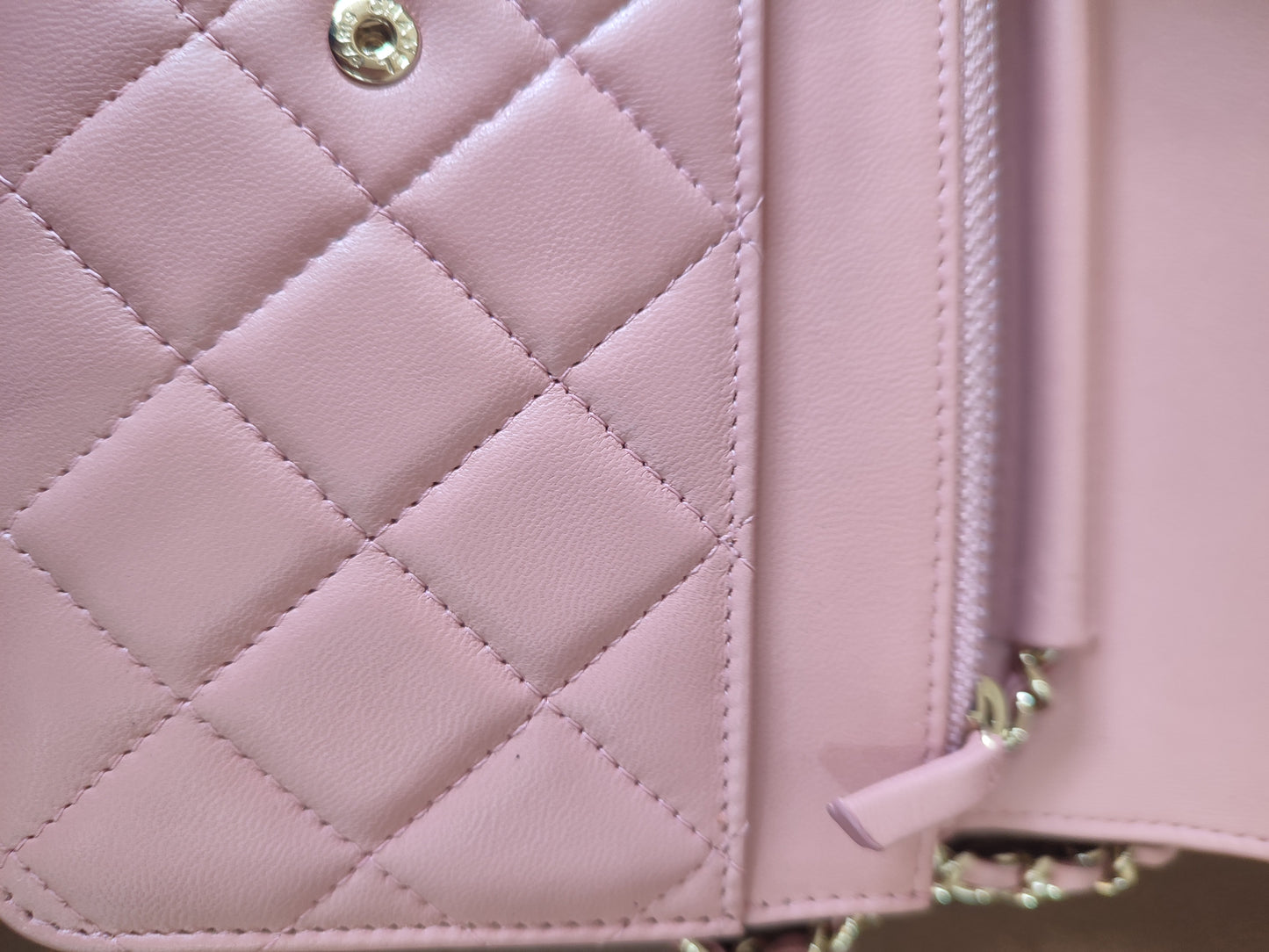 Chanel Classic Wallet On Chain Lambskin Pink GHW Chanel Classic Wallet On Chain Lambskin Pink Series 24