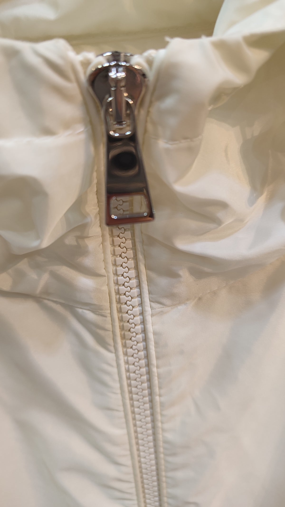 Moncler Off-White Hooded Long Jacket Size 0