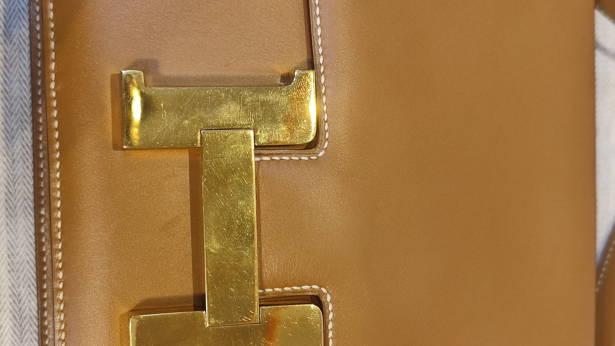 Hermes Vintage Constance 23 Chamonix Gold on Gold Stamp T Circle 1990