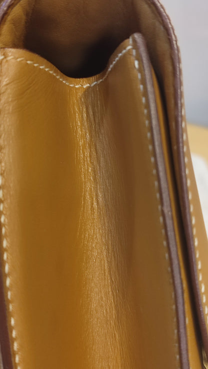 Hermes Vintage Constance 23 Chamonix Gold on Gold Stamp T Circle 1990