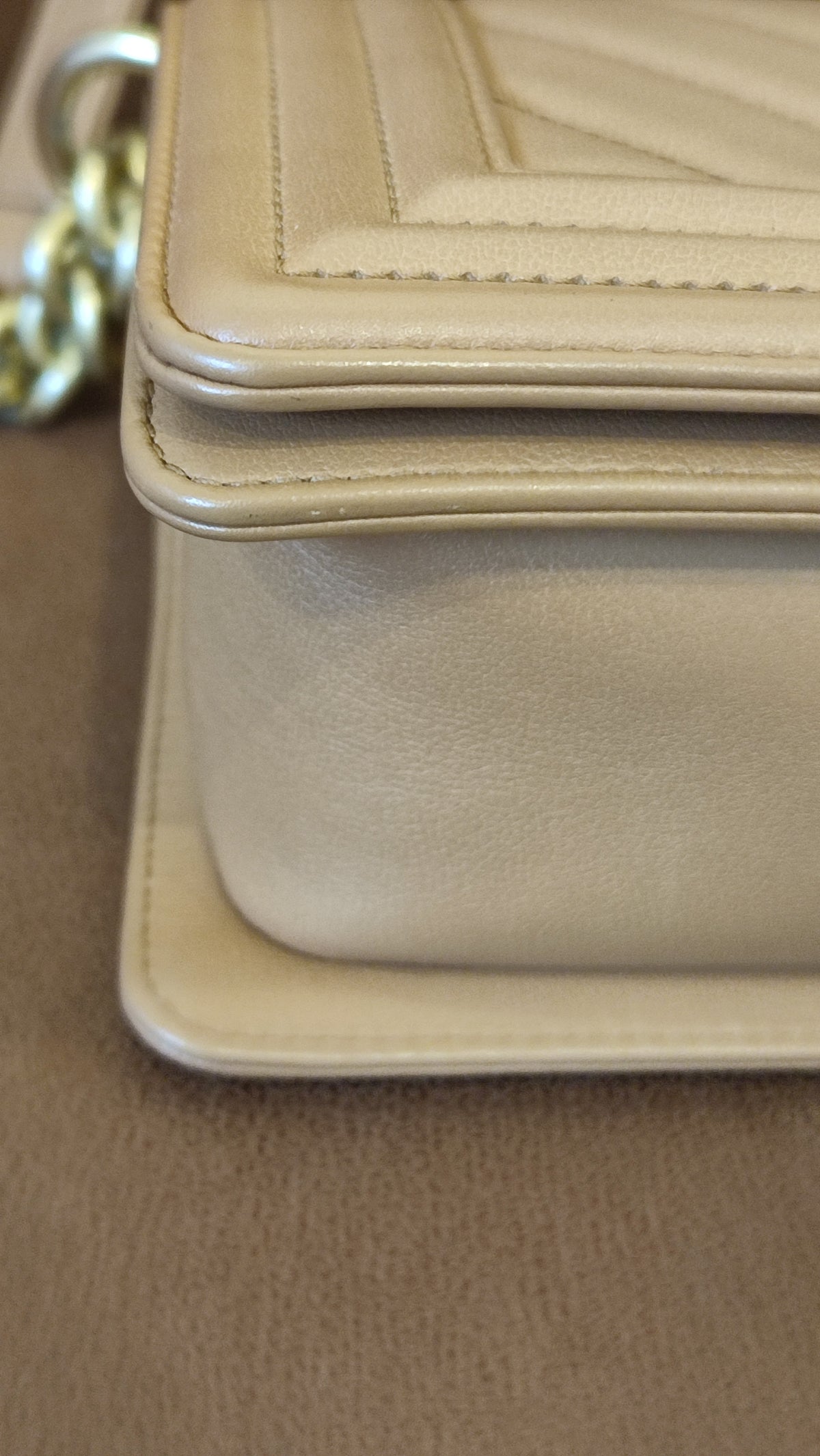 Chanel CC Le Boy Chevron Lambskin Beige Small Series 28