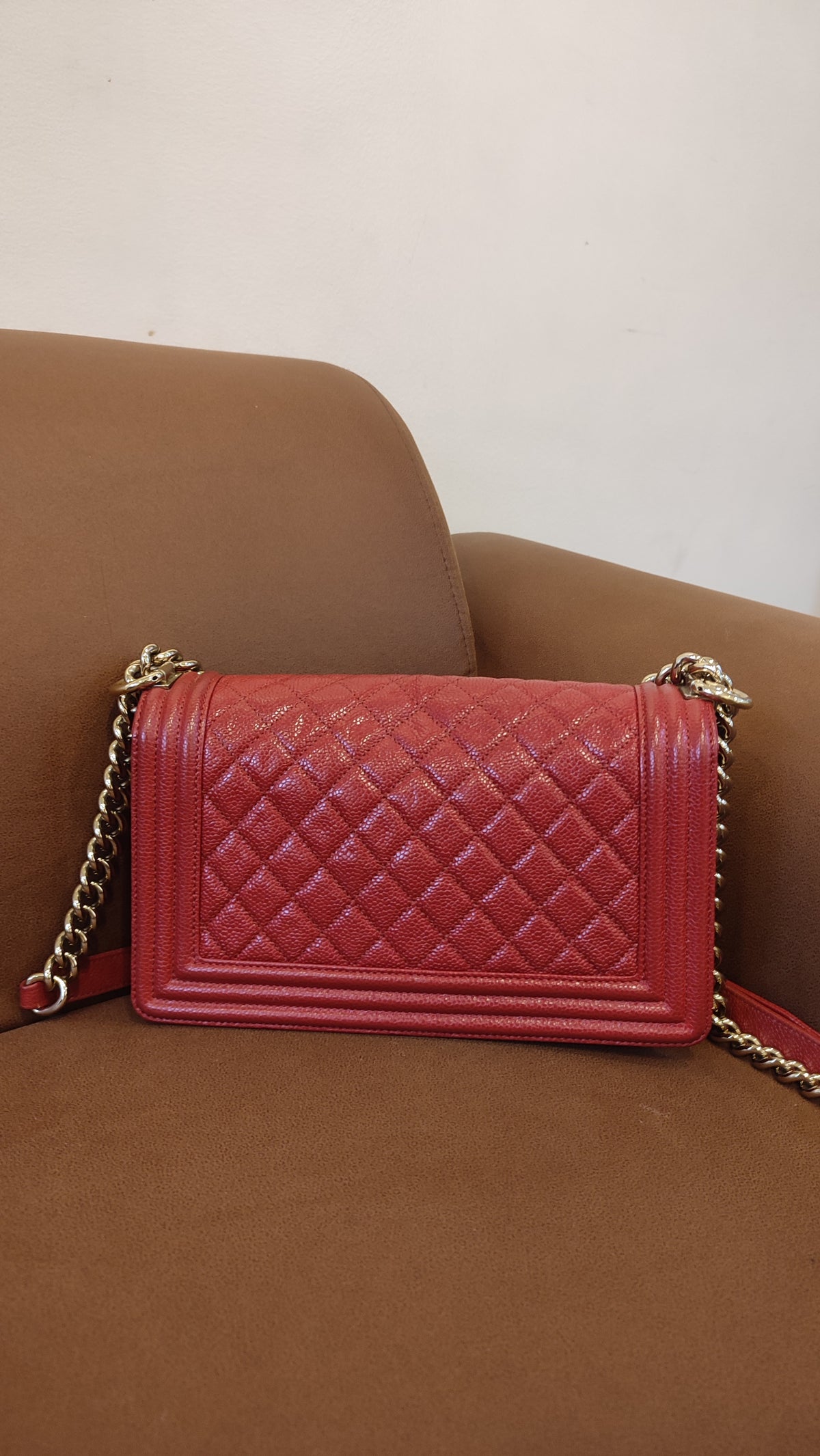 Chanel CC Le Boy Caviar Red Old Medium Series 29