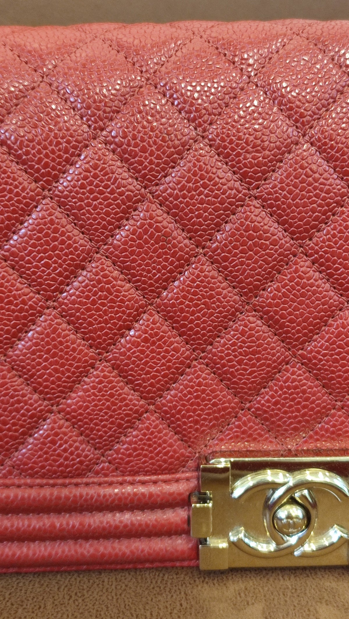 Chanel CC Le Boy Caviar Red Old Medium Series 29
