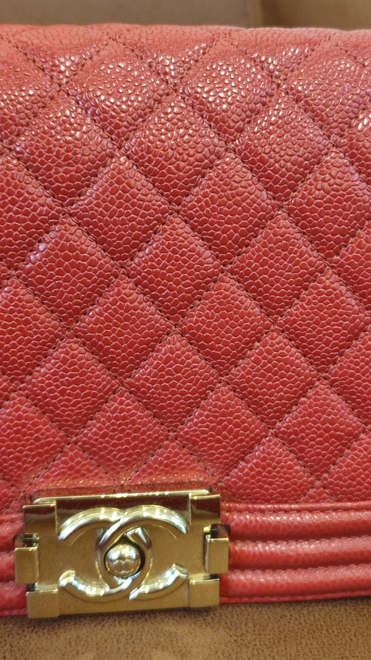 Chanel CC Le Boy Caviar Red Old Medium Series 29