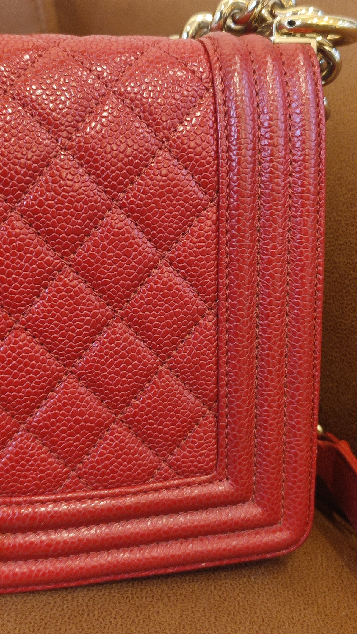 Chanel CC Le Boy Caviar Red Old Medium Series 29