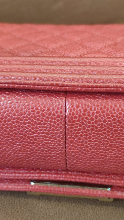 Chanel CC Le Boy Caviar Red Old Medium Series 29