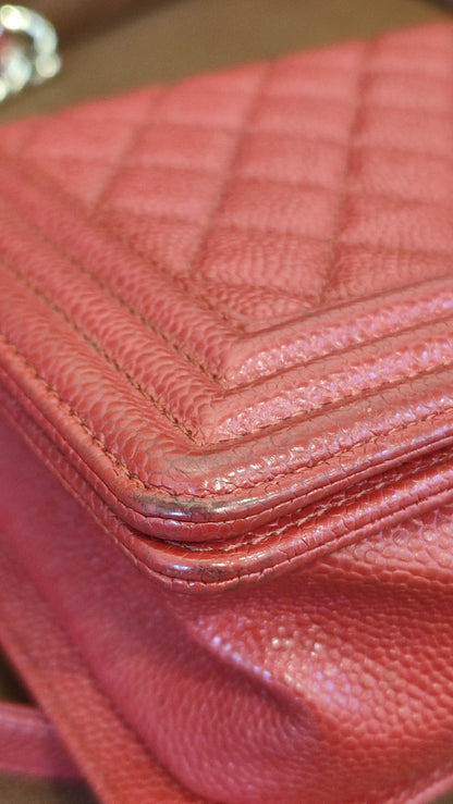 Chanel CC Le Boy Caviar Red Old Medium Series 29