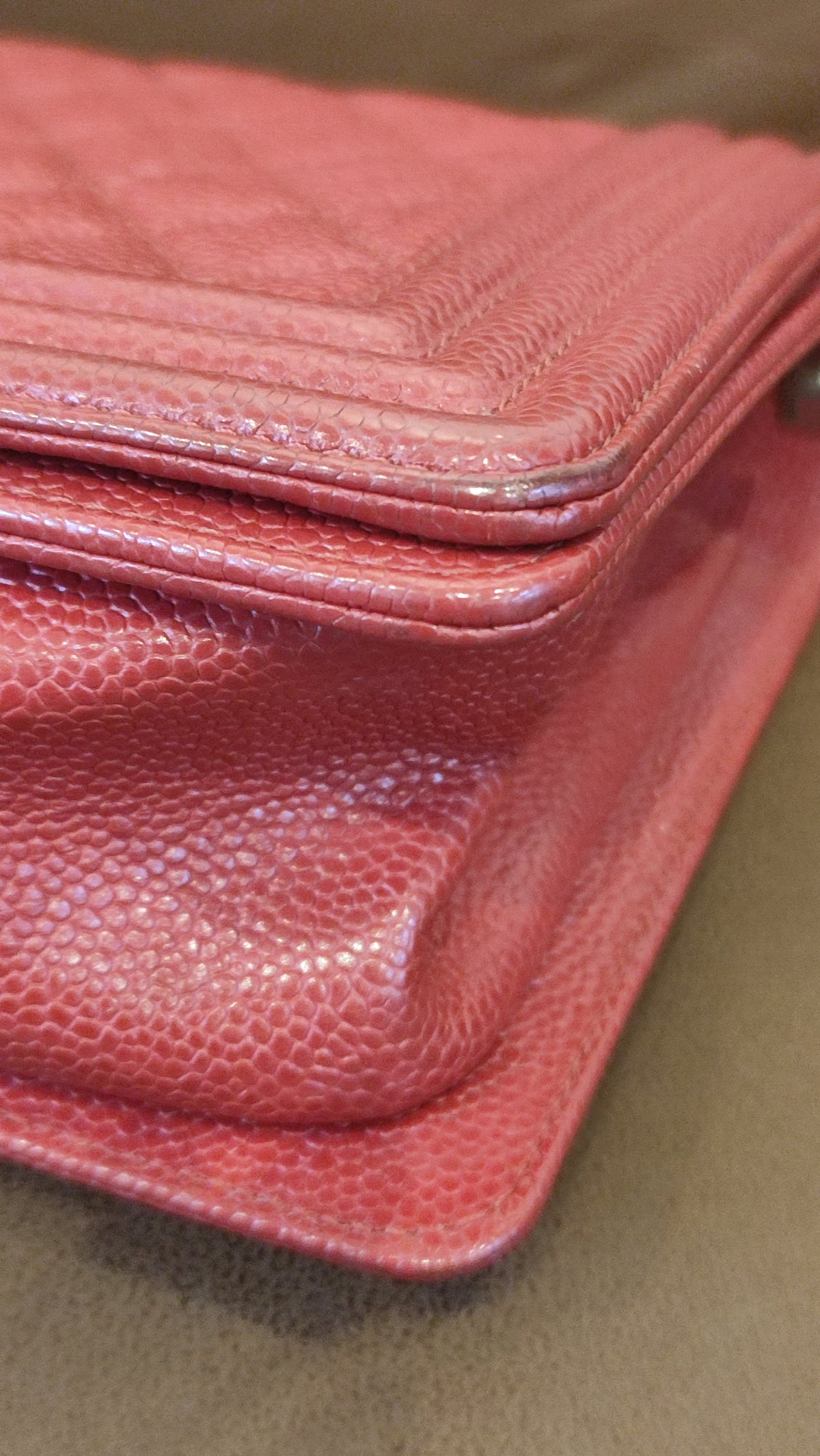 Chanel CC Le Boy Caviar Red Old Medium Series 29