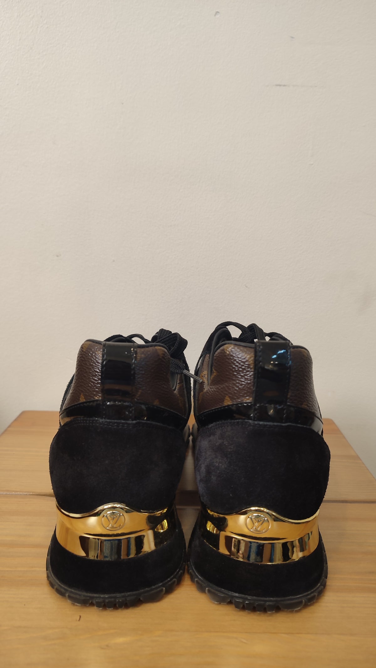 Louis Vuitton Runway Monogram Black/Brown Sneakers Size 37