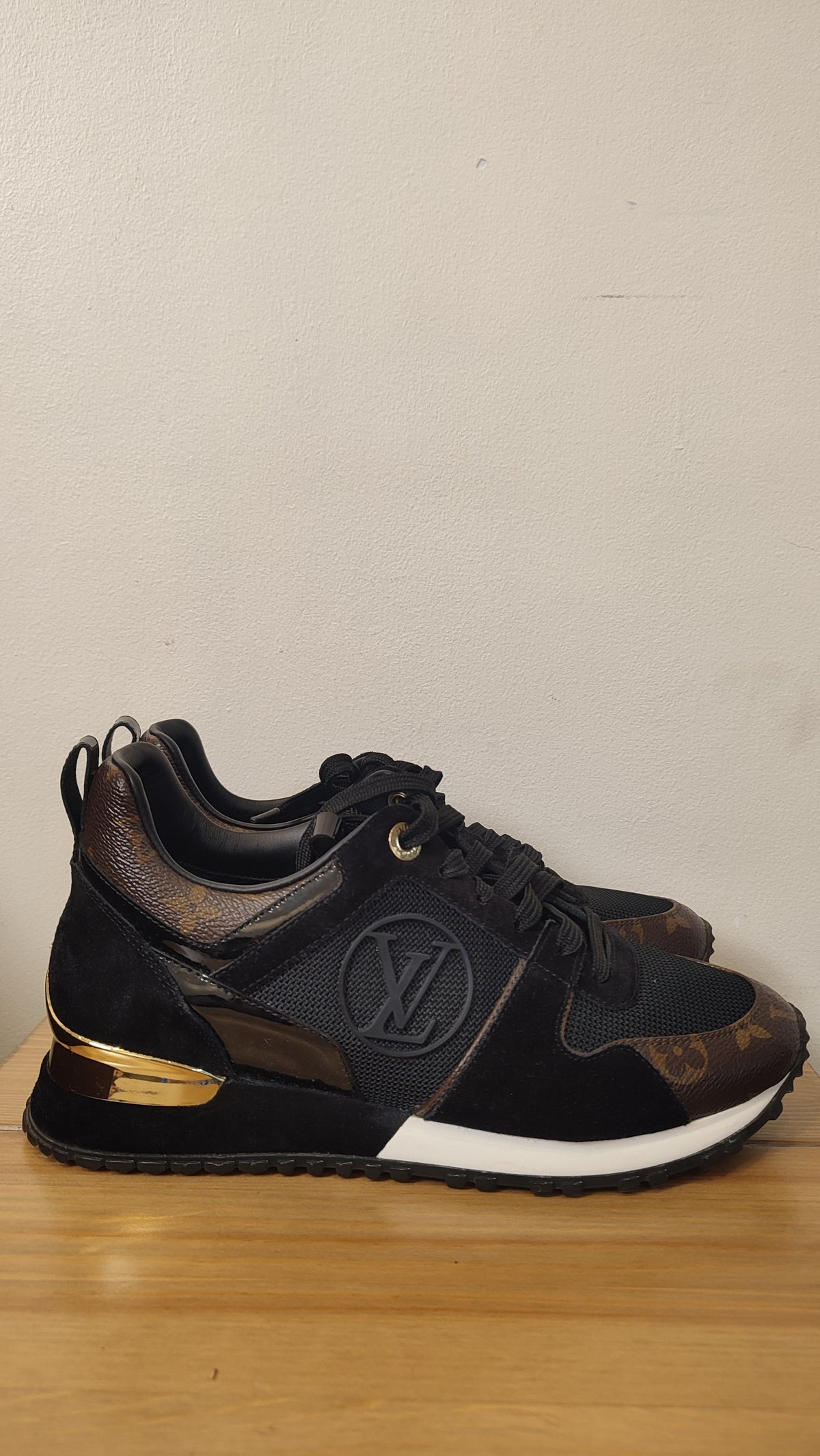 Louis Vuitton Runway Monogram Black/Brown Sneakers Size 37