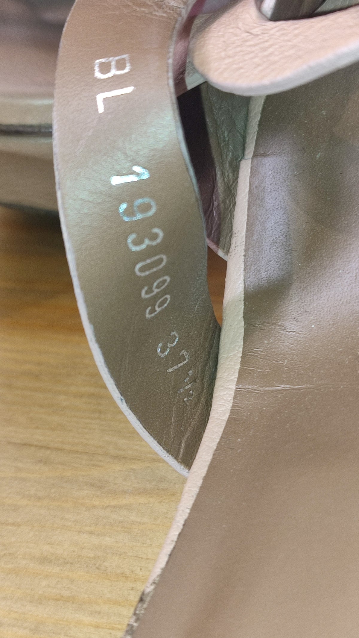 YSL Tribute Nude Heels Size 37 1/2