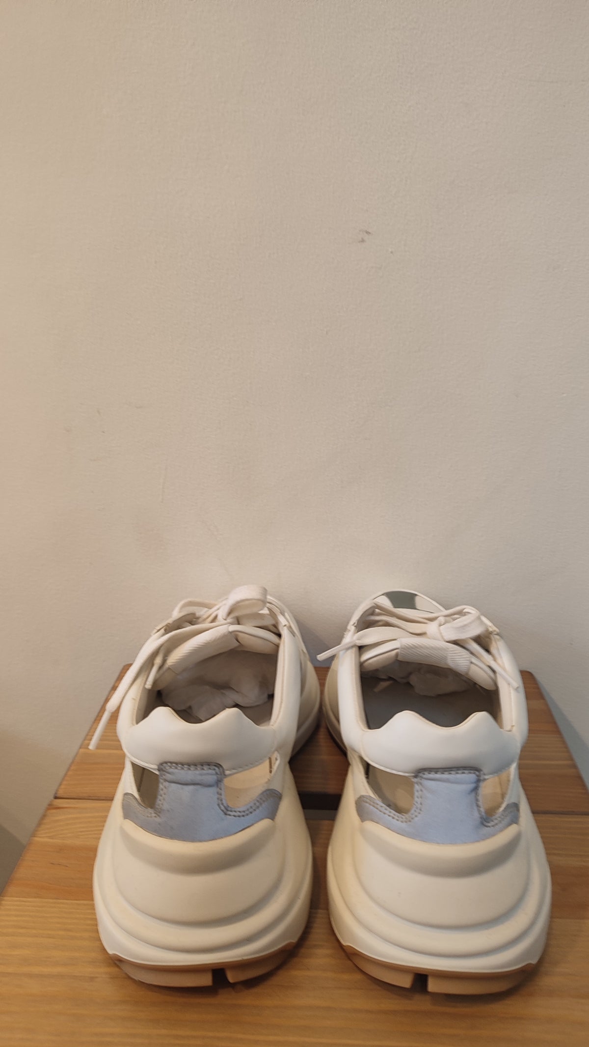 Gucci Rython Coutout Sneakers White Size 40