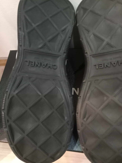 Chanel Suede Calfskin Grosgrain CC Sneakers Size 37