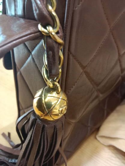 Chanel Shoulder Bag Embossed CC Logo Vintage Chocolate Brown