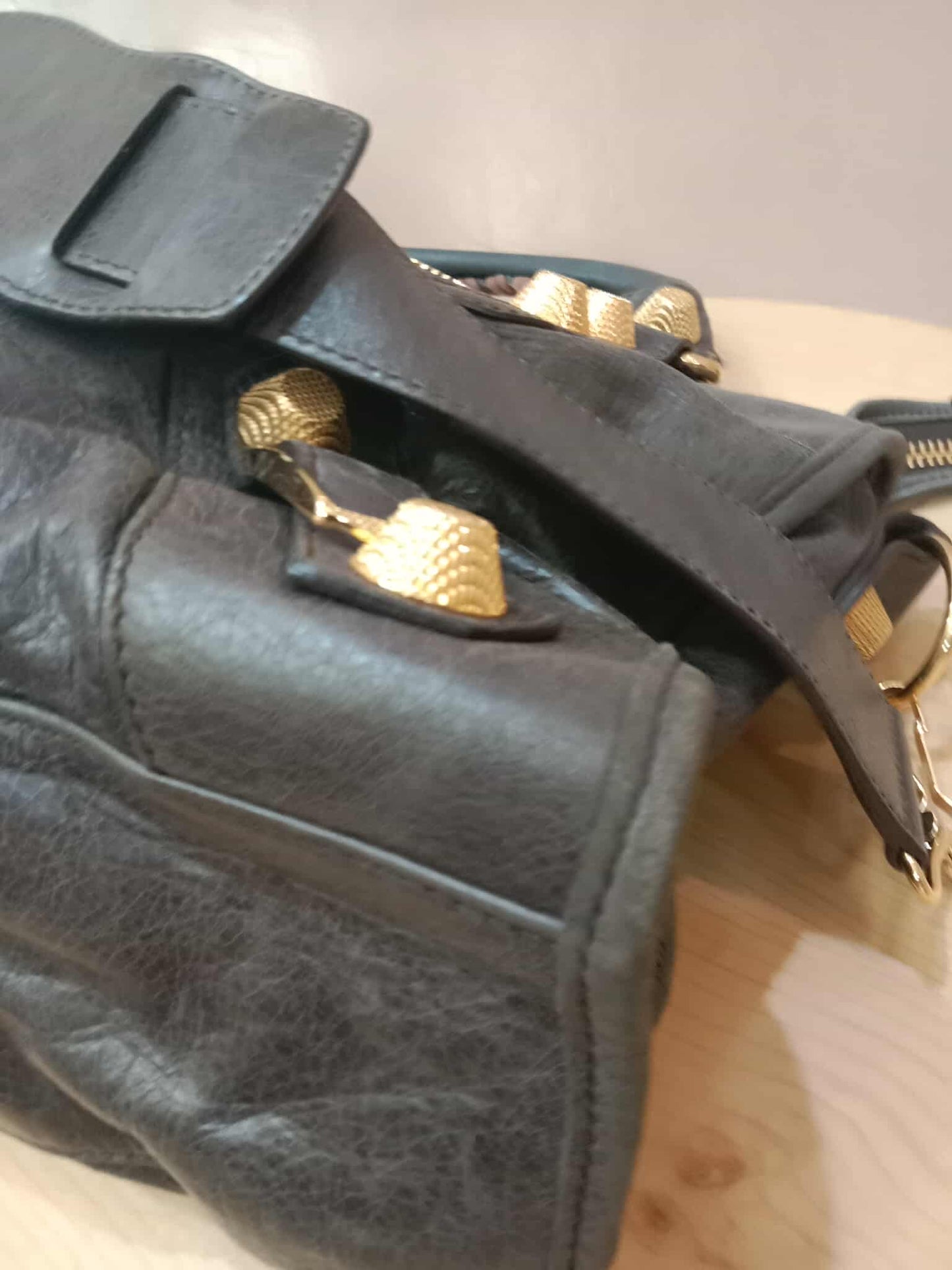 Balenciaga Giant City Bag Distressed Lambski Black