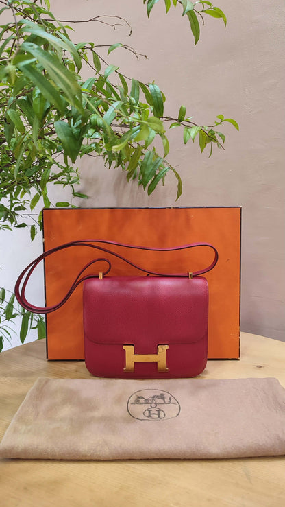 Hermes Constance 18 Red Courchevel Stamp Y Circle 1995
