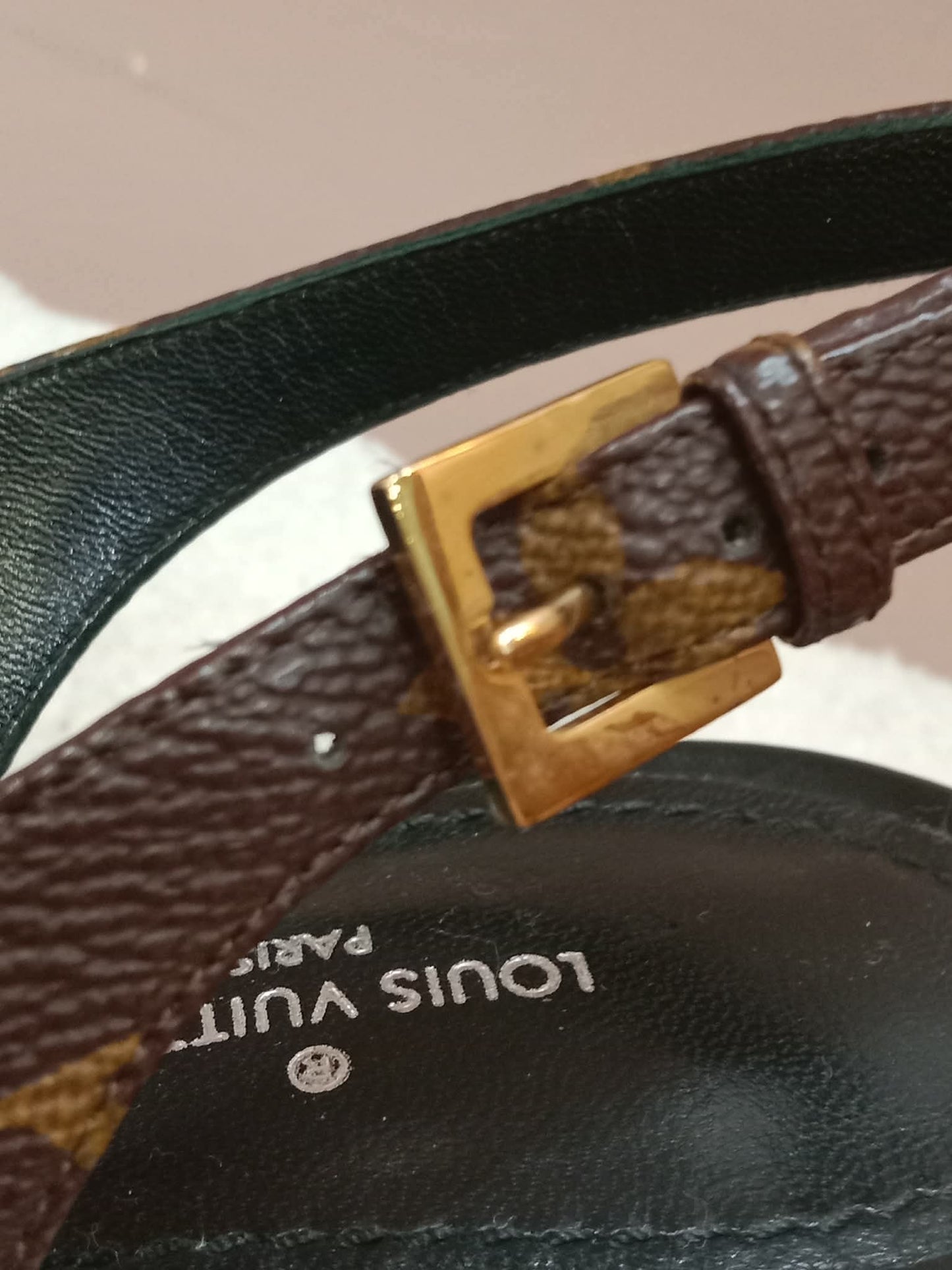 Louis Vuitton Archlight Slingback Pumps Toe Cap Patent Black Monogram Canvas Size 35.5