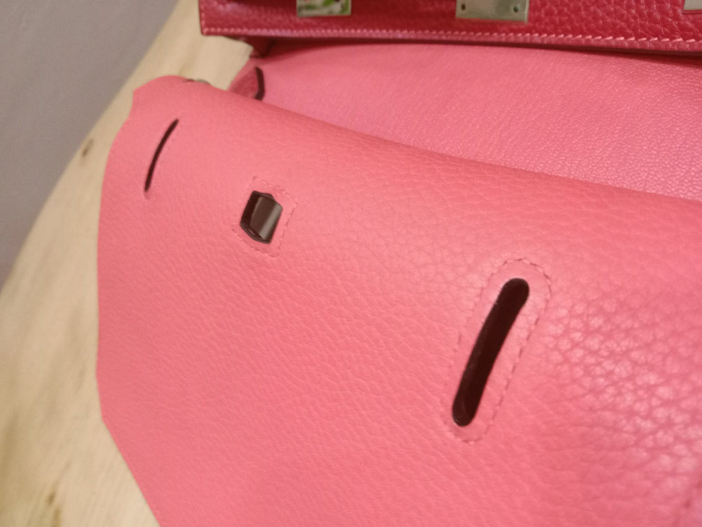 Hermes Jypserie 28 Rouge Casaque Clemence Stamp B 2023