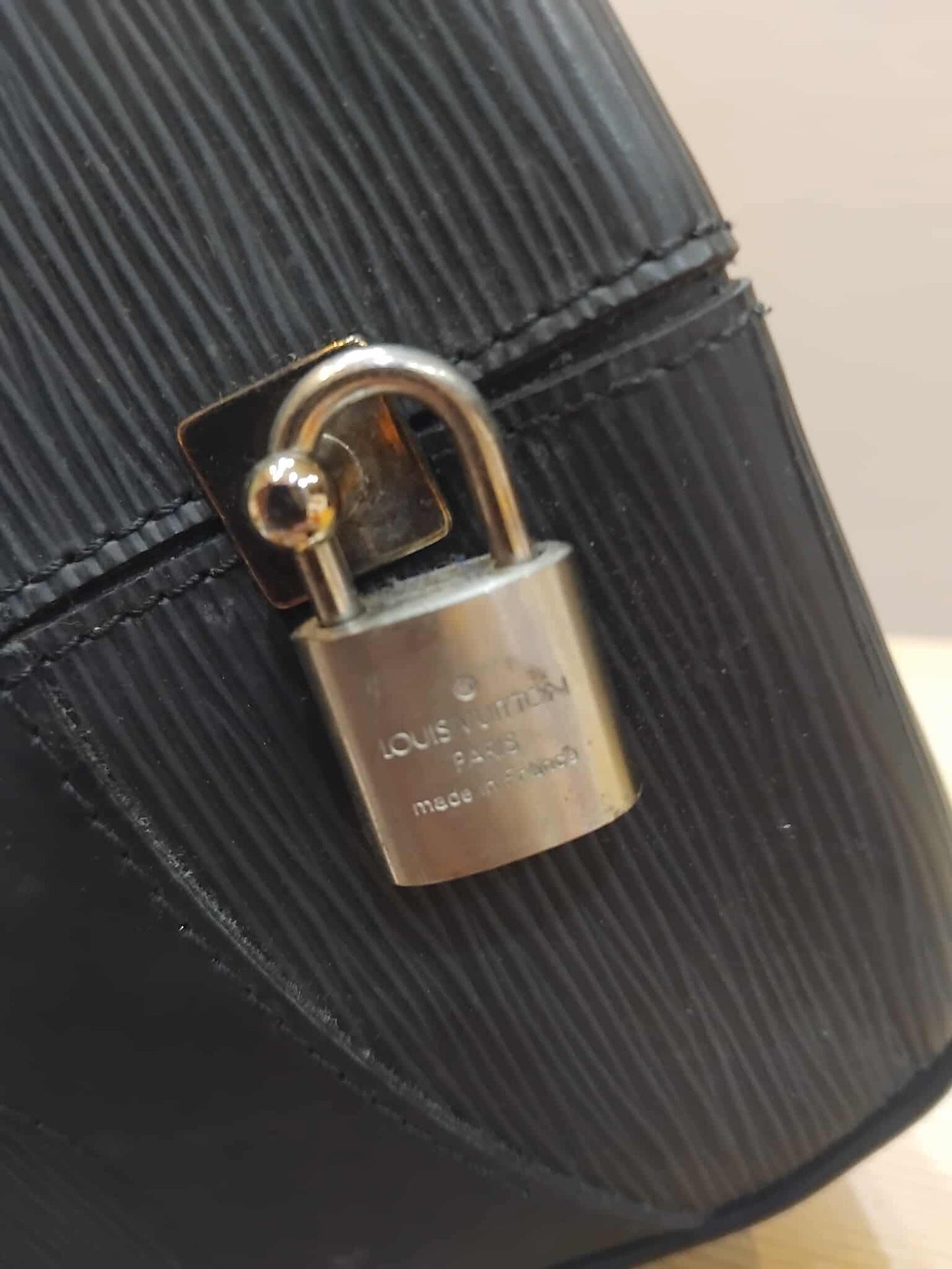 Louis Vuitton Bowling Montaige Epi Black PM
