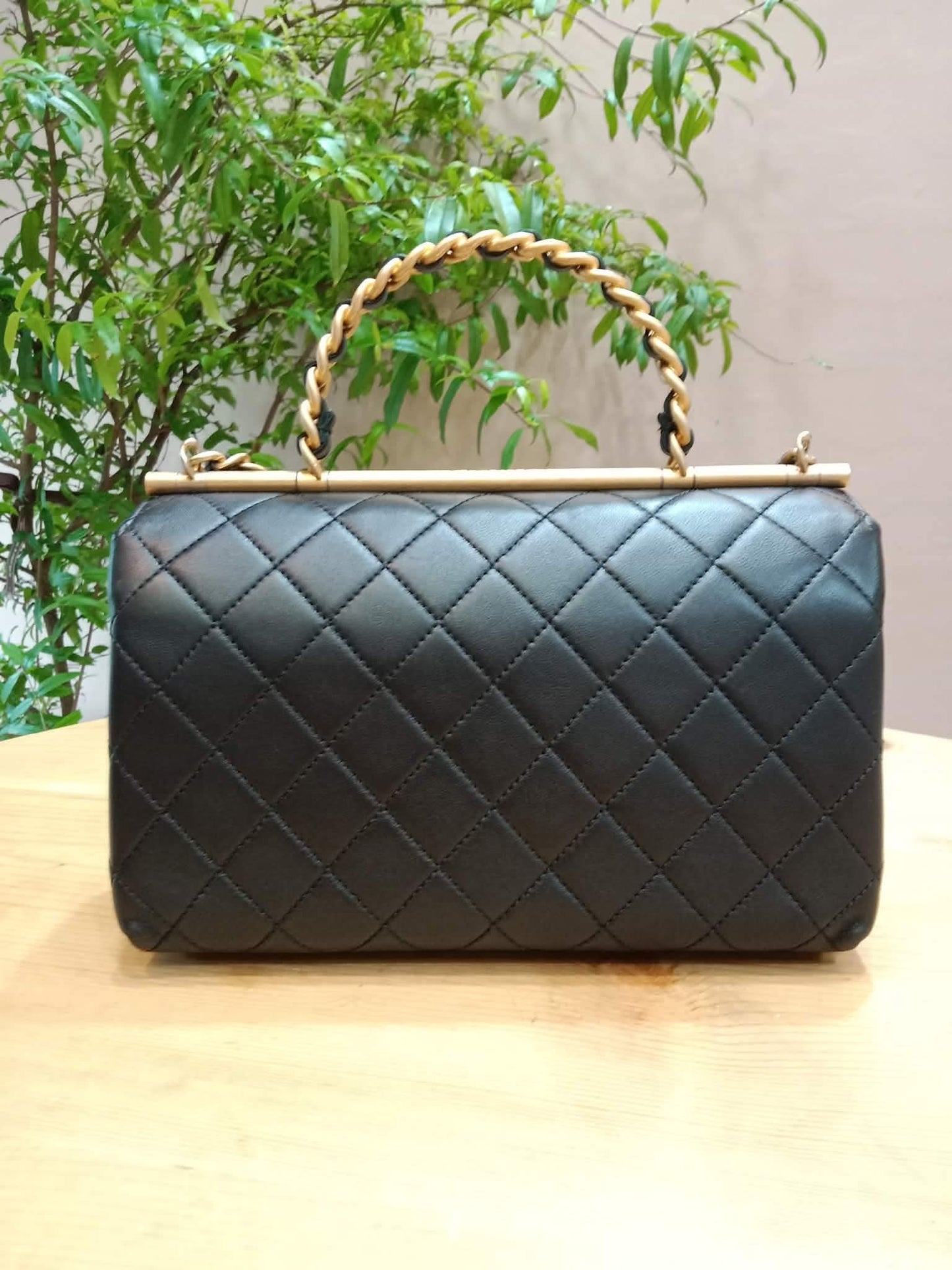 Chanel La Parisienne Quilted Lambskin Tophandle Bag Black Series 30