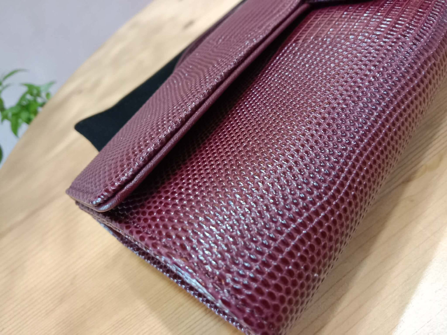Chanel Tophandle Lizard Embossed Calfskin Clutch Dar Burgundy Microchipped