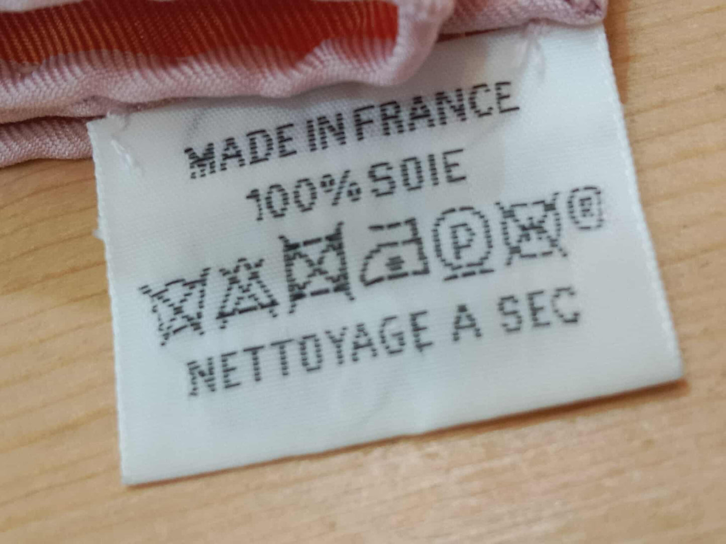 Hermes Carre 90 "Le Reve de Julia" Silk Scarf