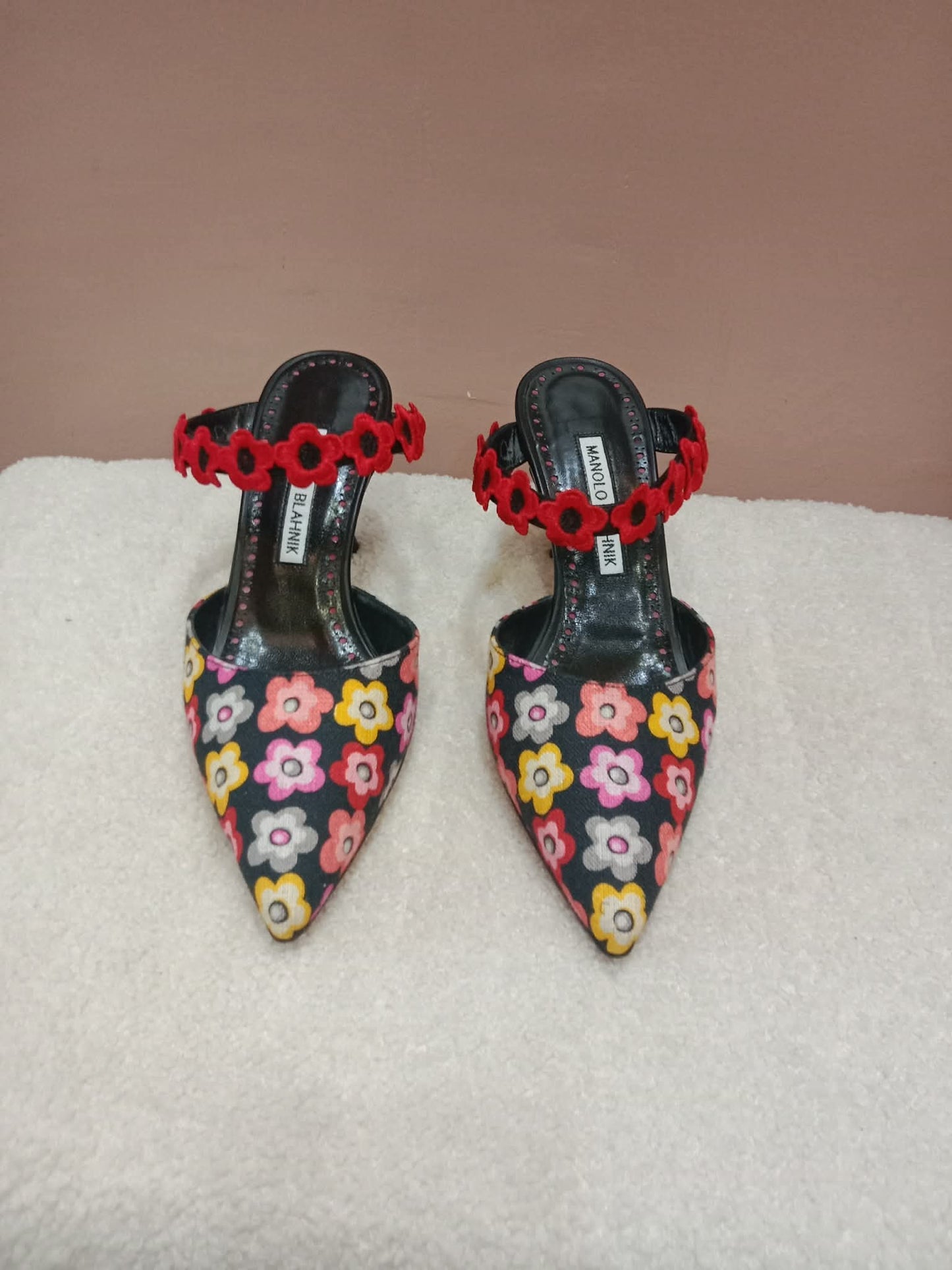 Manolo Blahnik Chamaca 70 Floral Print inen Mule Heels Size 36