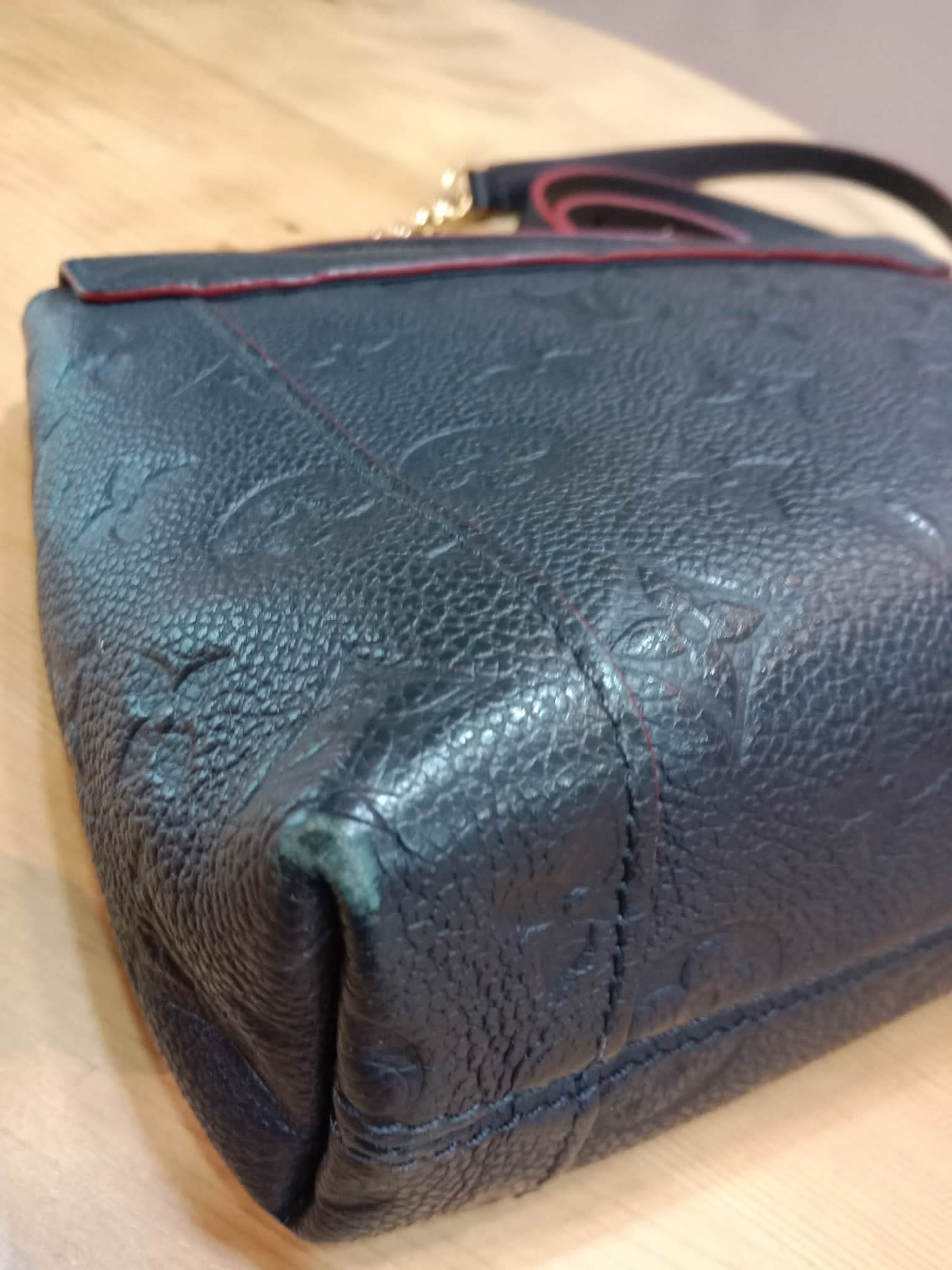 Louis Vuitton Marine/Rouge Monogram Empreinte Leather Blanche BB Bag