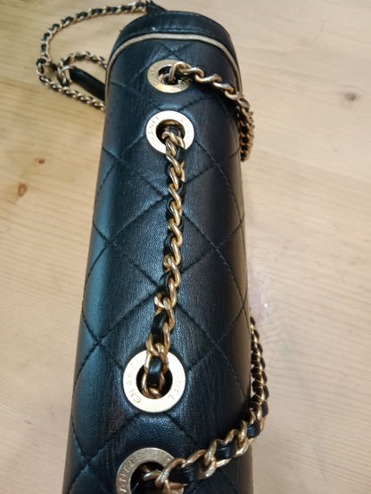 Chanel CC Crossing Leather Chain Shoulder Bag Lambskin Series 23